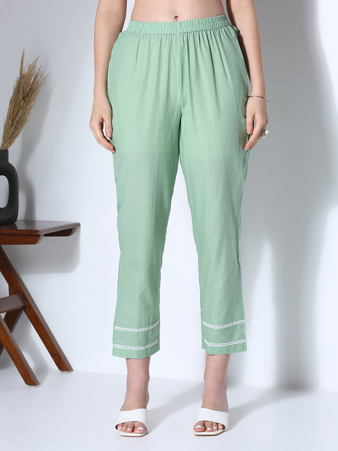 Solid Floral Embroidered Anarkali Flared Kurta with Pant and Dupatta - Green