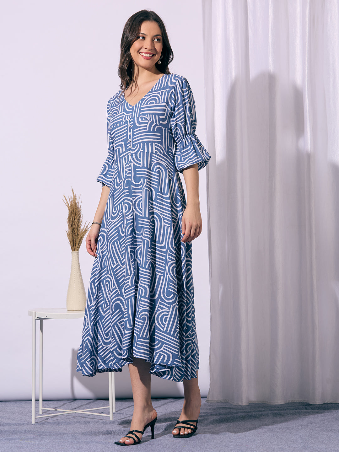 Abstract Printed A-Line Fit & Flared Maxi Dress - Blue