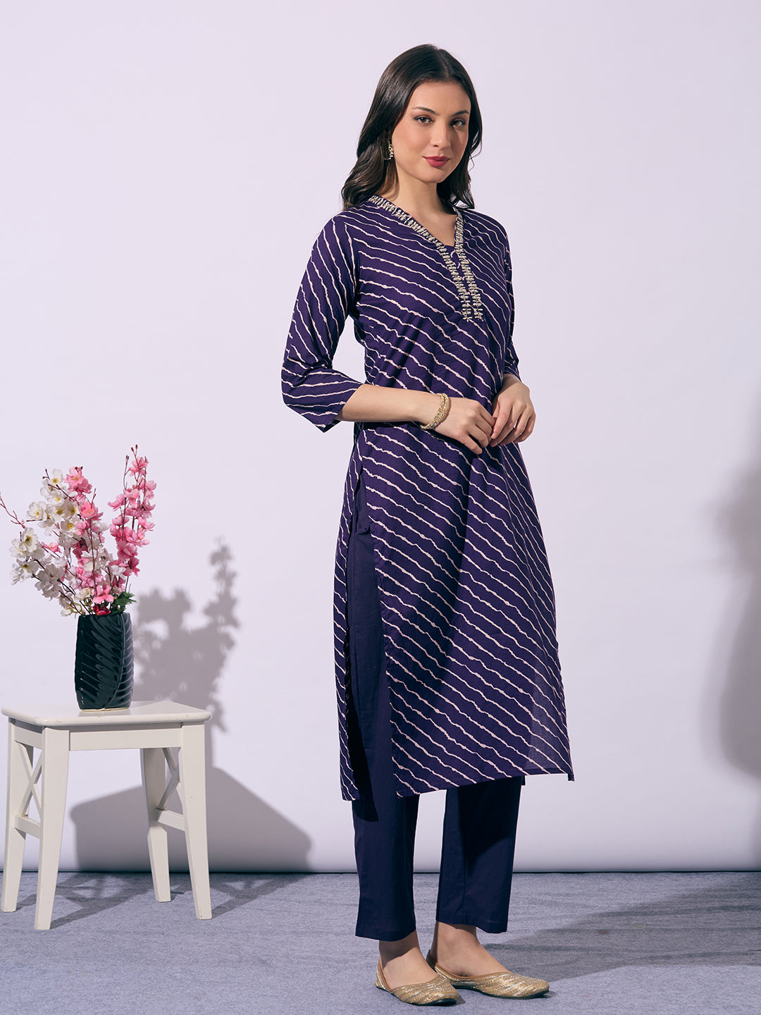 Leheriya Printed Embroidered Straight Fit Kurta with Pant - Purple