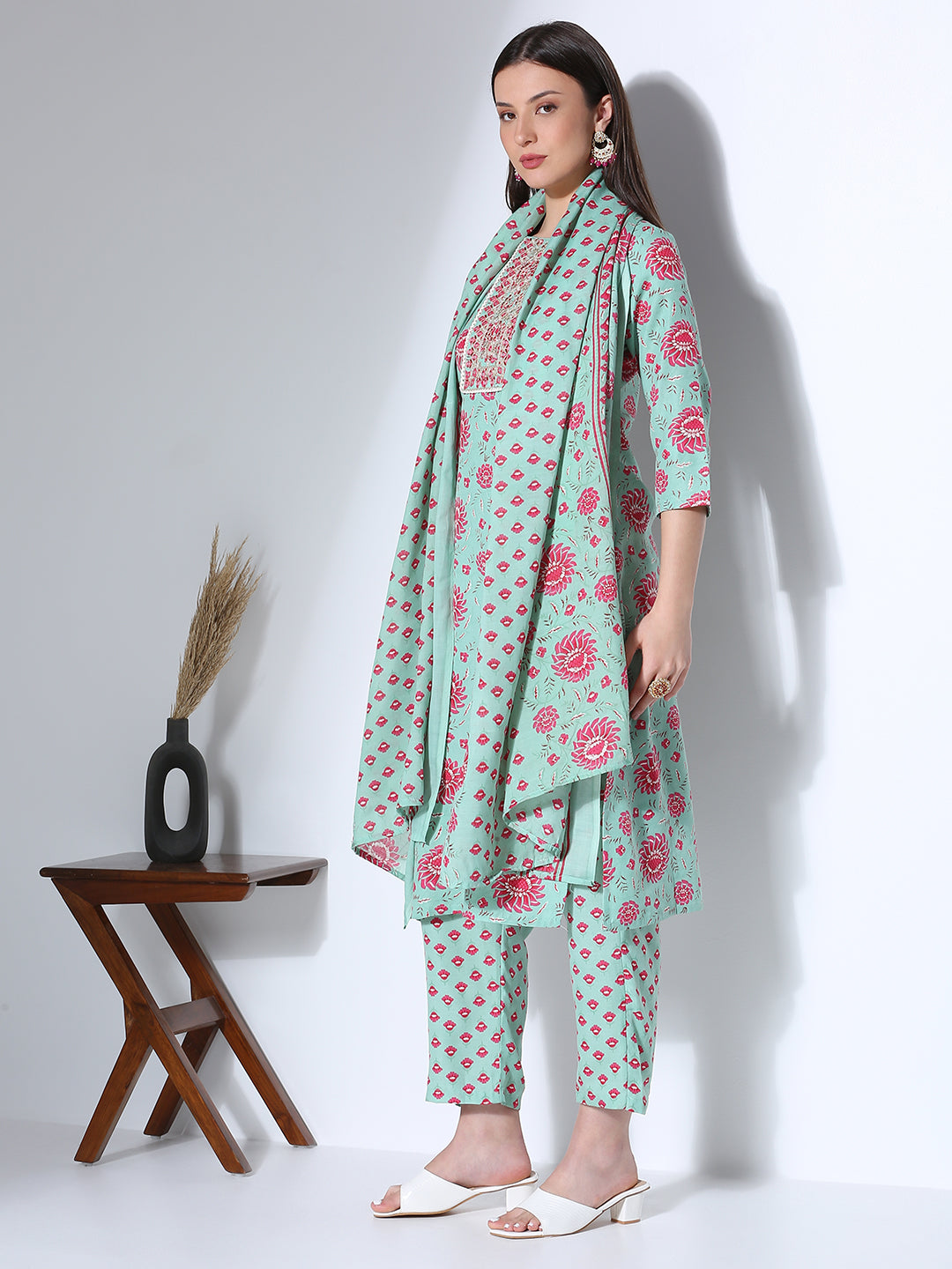 Ethnic Floral Printed & Embroidered Straight Fit Kurta with Pant & Dupatta - Green