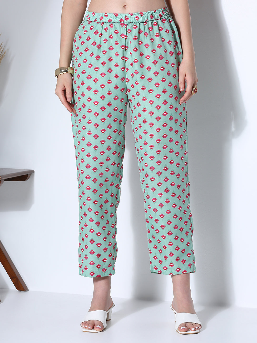 Ethnic Floral Printed & Embroidered Straight Fit Kurta with Pant & Dupatta - Green