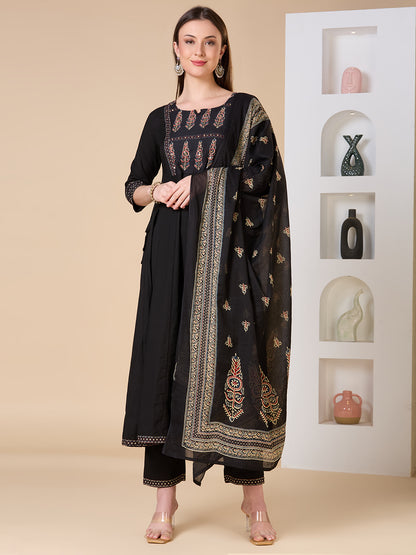 Ethnic Floral Printed & Embroidered Anarkali Kurta with Pant & Dupatta - Black