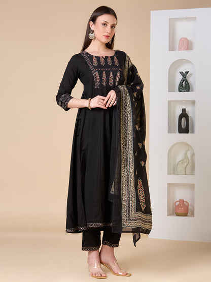 Ethnic Floral Printed & Embroidered Anarkali Kurta with Pant & Dupatta - Black