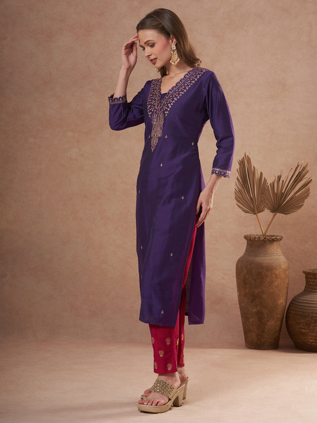 Solid Zari & Sequin Embroidered Straight Fit Kurta - Purple