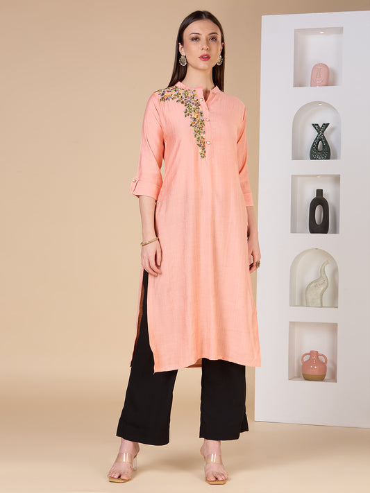 Solid Floral Hand Embroidered Straight Fit Kurta - Peach