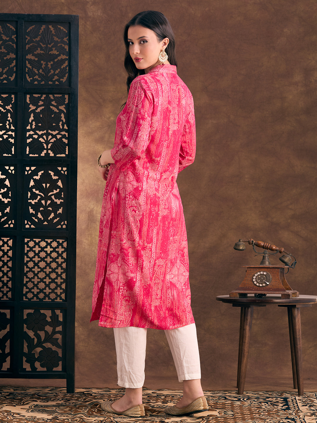 Abstract Floral Printed Straight Fit Kurta - Pink