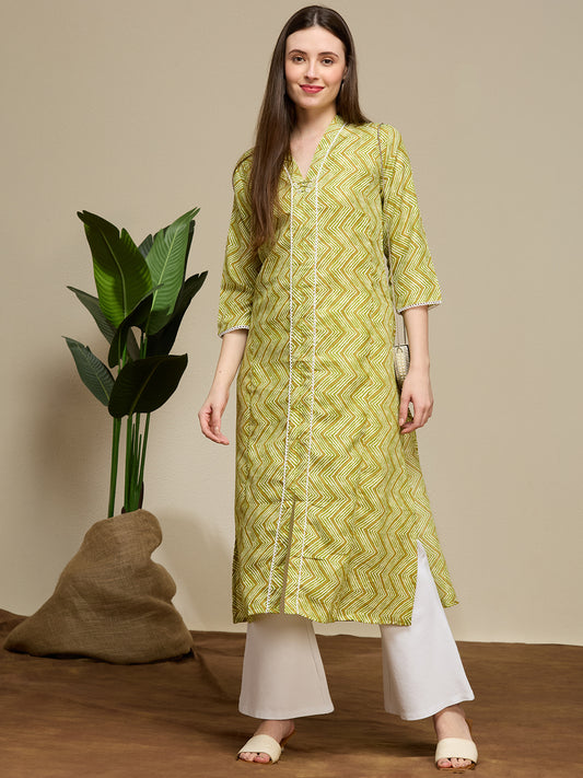Ethnic Chevron Printed A-Line Paneled Kurta - Green