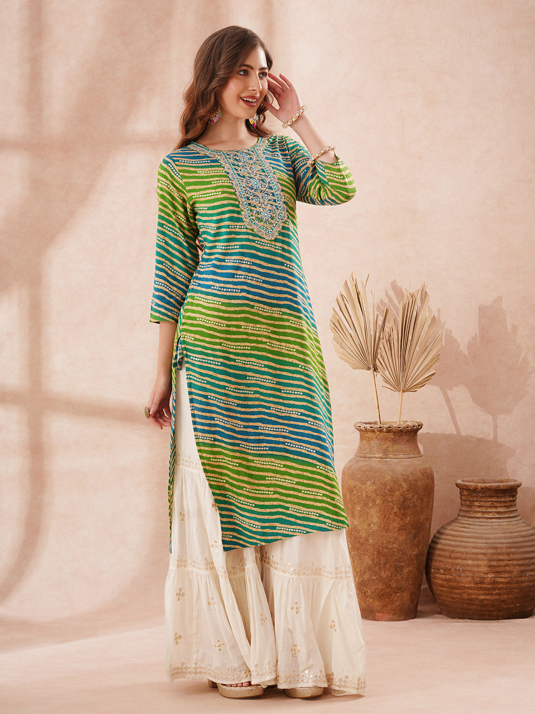 Leheriya Foil Printed & Zari Embroidered Straight Fit Kurta - Multi