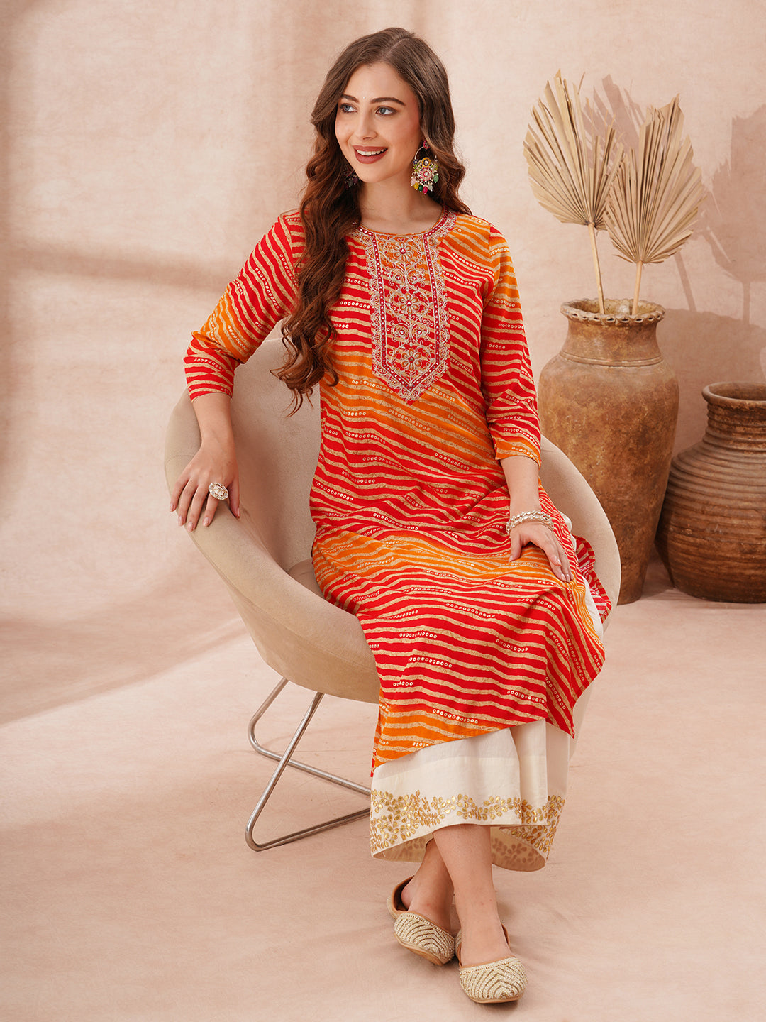Leheriya Foil Printed & Zari Embroidered Straight Fit Kurta - Multi