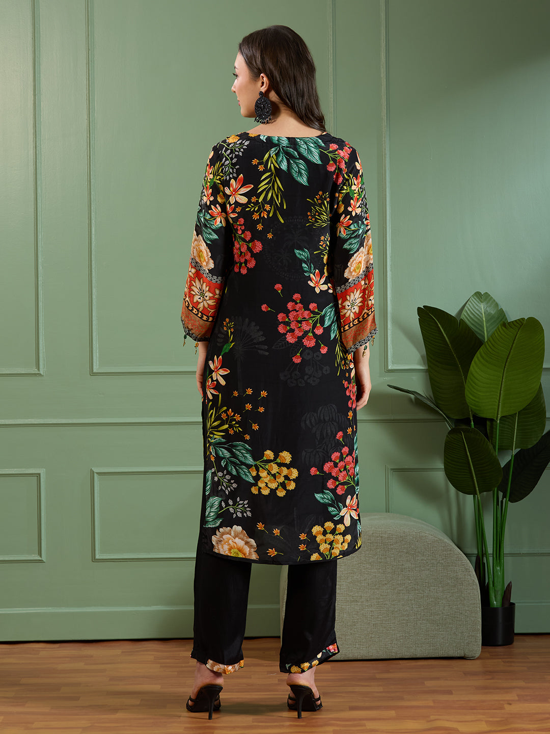 Abstract Floral Printed Embroidered Straight Fit Kurta with Palazzo - Black