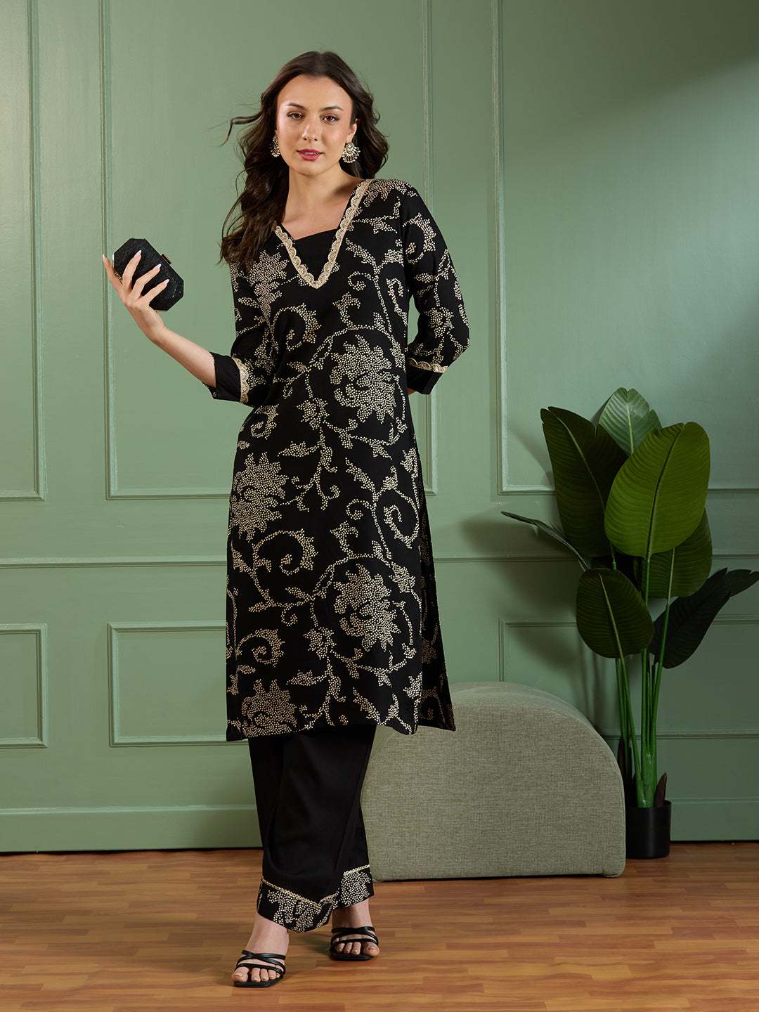 Floral Bandhani Printed Straight Fit Kurta with Palazzo - Black