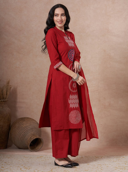 Solid Threadwork Embroidered Straight Fit Kurta with Palazzo and Dupatta - Red