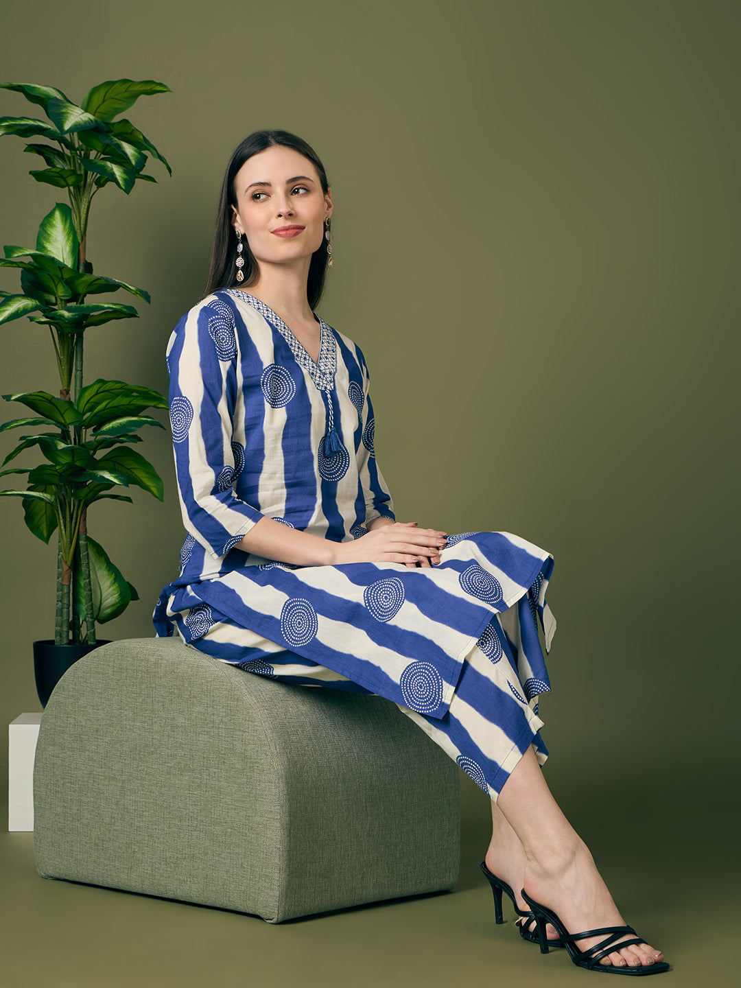 Ethnic Stripes Printed Straight Fit Co-ord Set - Blue