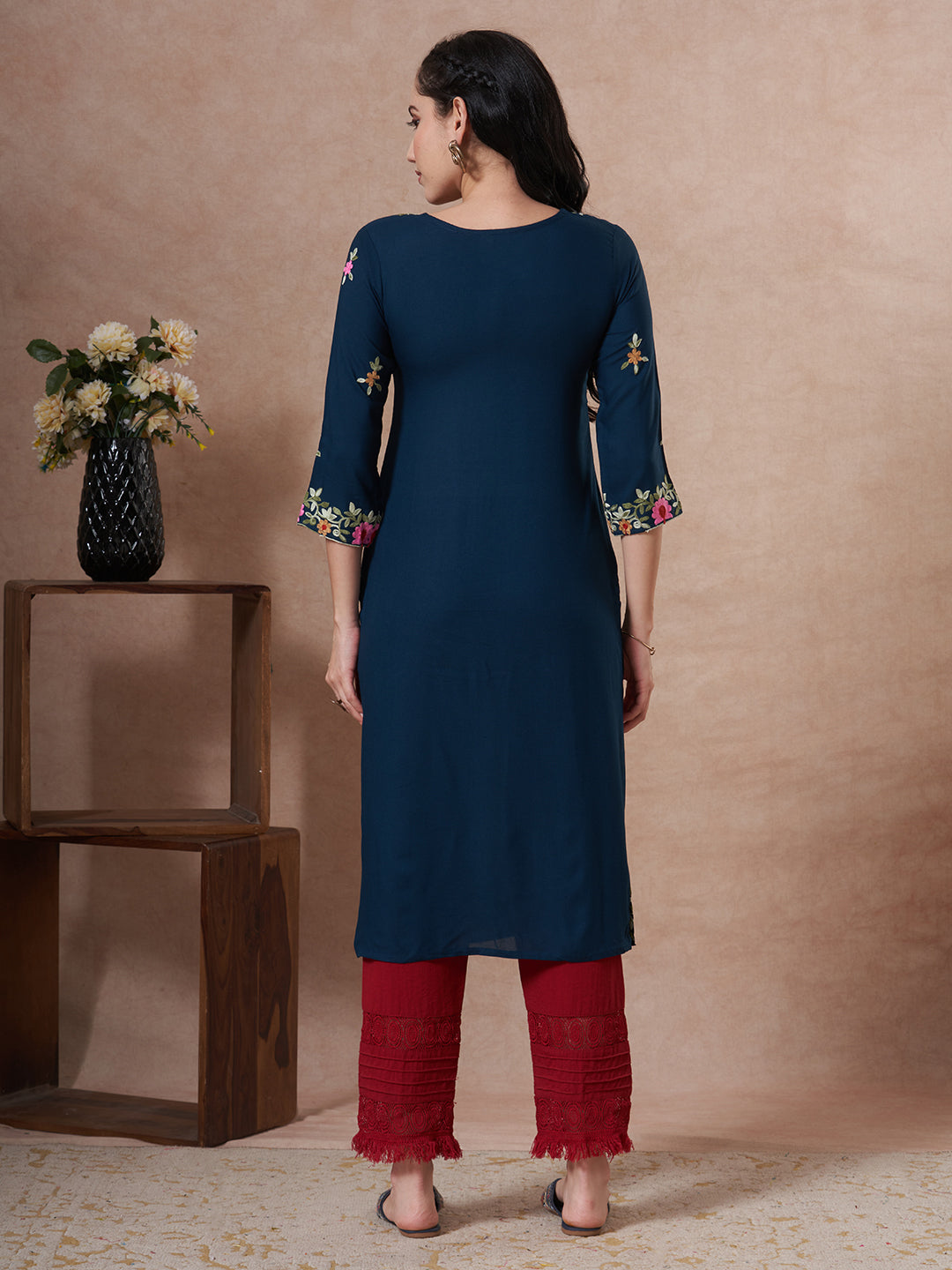 Solid Floral Embroidered Straight Fit Kurta - Teal Blue