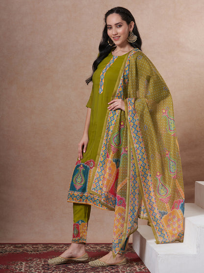 Solid Ethnic Printed Straight Kurta with Pant & Dupatta - Lime Green