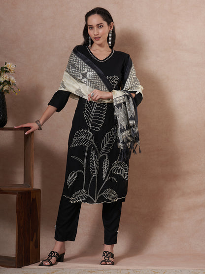 Solid Abstract Embroidered Straight Fit Kurta with Pant and Printed Dupatta - Black