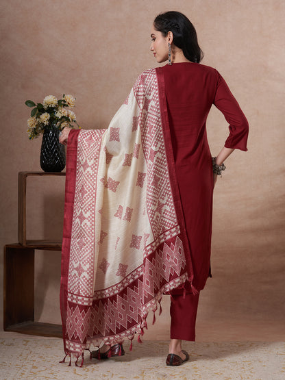 Solid Abstract Embroidered Straight Fit Kurta with Pant and Printed Dupatta - Maroon