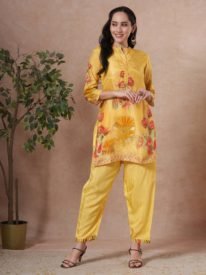 Floral Printed & Woven Straight Fit Kurta with Pant - Yellow