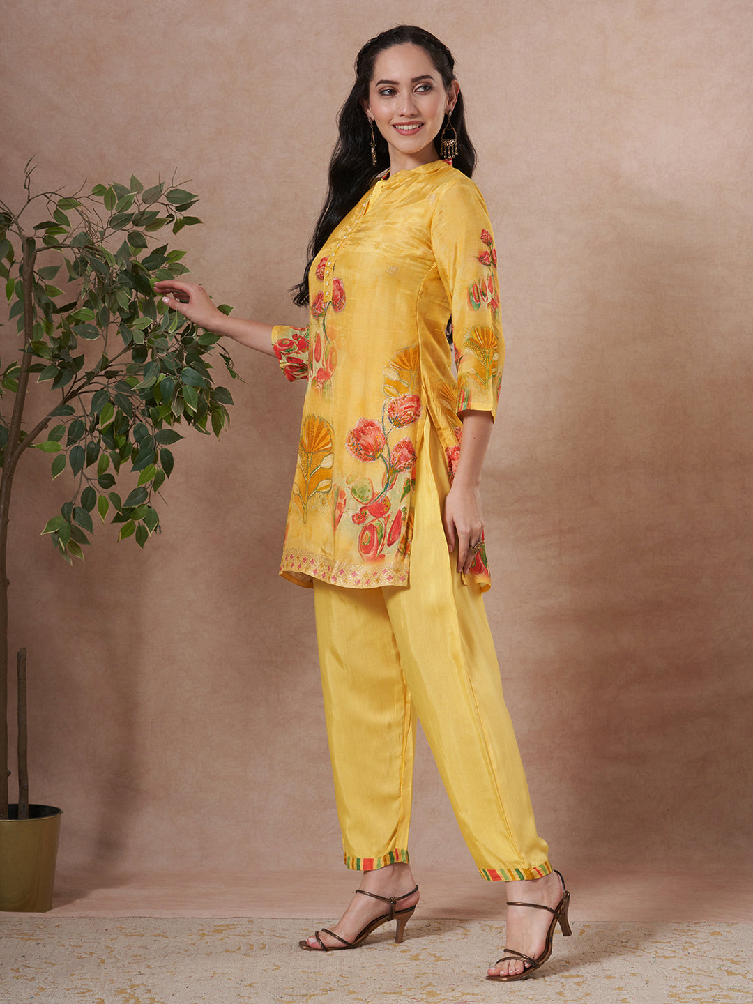 Floral Printed & Woven Straight Fit Kurta with Pant - Yellow