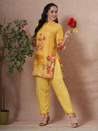 Floral Printed & Woven Straight Fit Kurta with Pant - Yellow