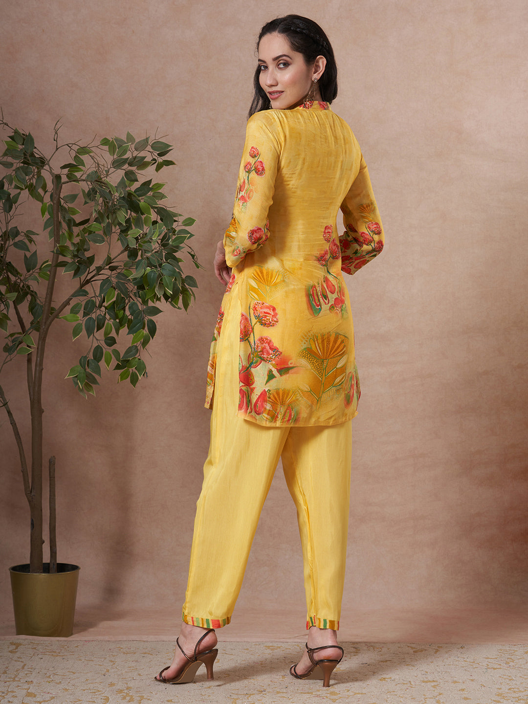 Floral Printed & Woven Straight Fit Kurta with Pant - Yellow
