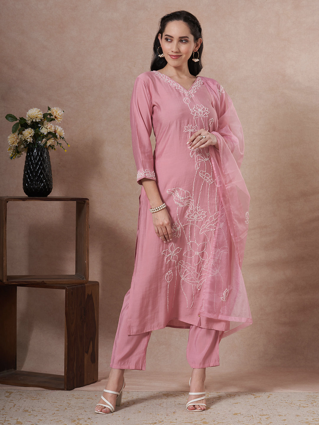 Solid French Knot Embroidered Straight Fit Kurta with Pant and Dupatta - Pink