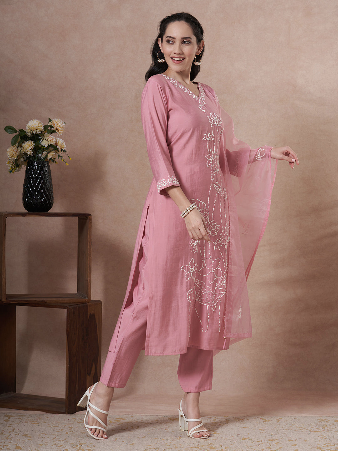 Solid French Knot Embroidered Straight Fit Kurta with Pant and Dupatta - Pink