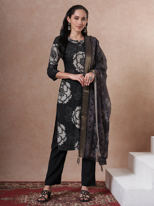 Abstract Floral Printed Straight Fit Kurta with Pant and Dupatta - Black