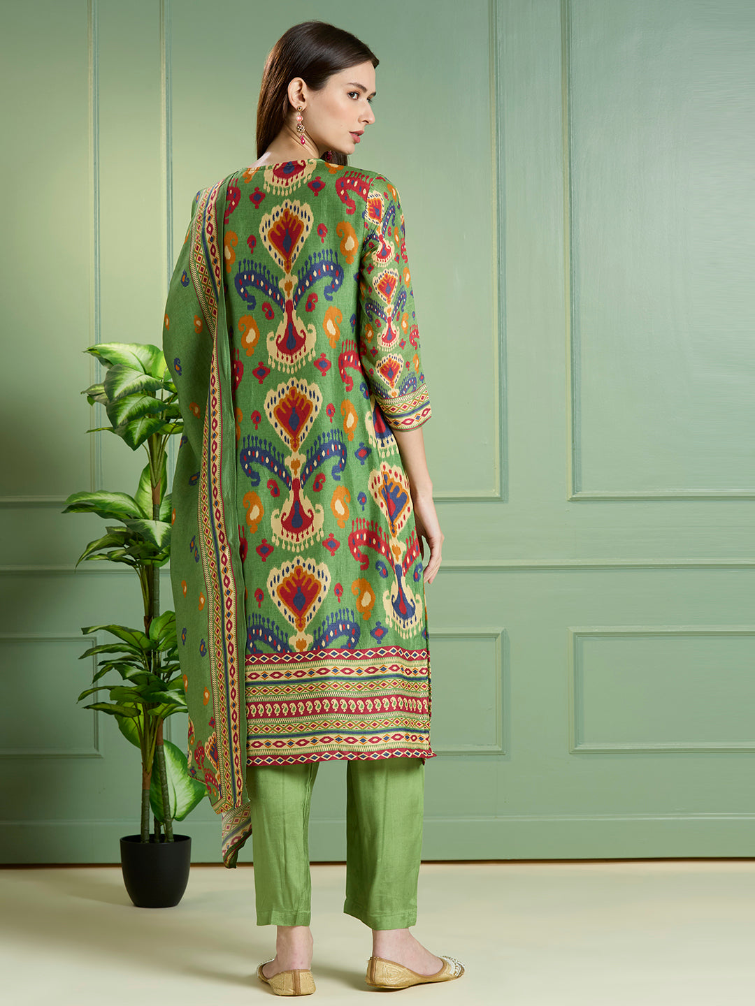 Abstract Ikat Printed Embroidered Straight Kurta with Pant & Dupatta - Green