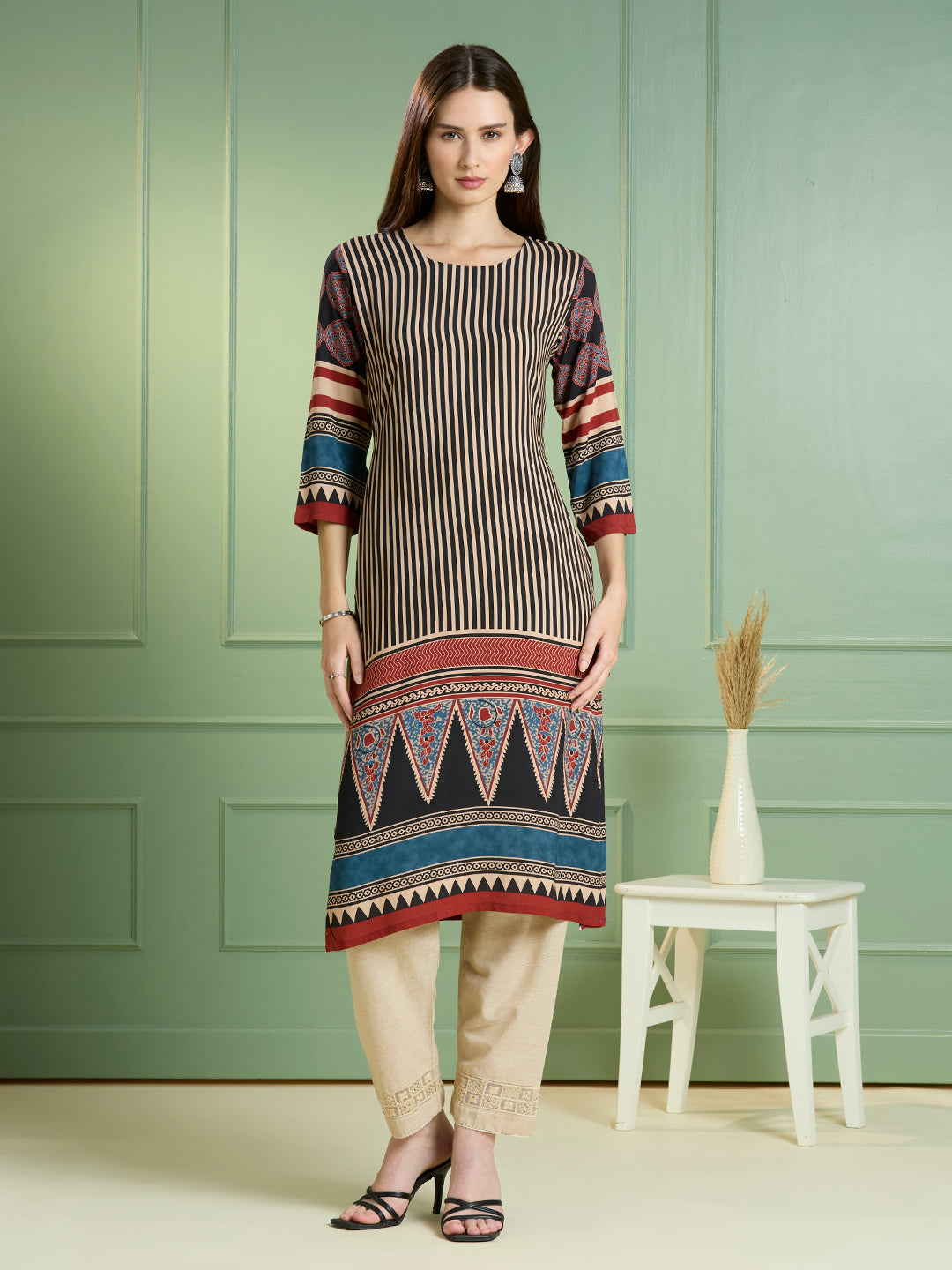 Ethnic Stripes Printed Straight Fit Kurta - Multi
