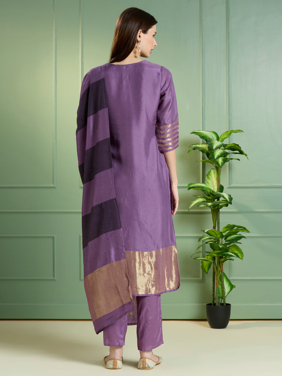 Solid Ethnic Embroidered Straight Kurta with Pant & Dupatta - Purple