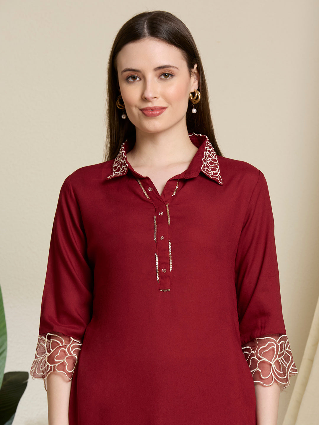 Solid Abstract Floral Threadwork Embroidered Straight Kurta with Pant - Maroon