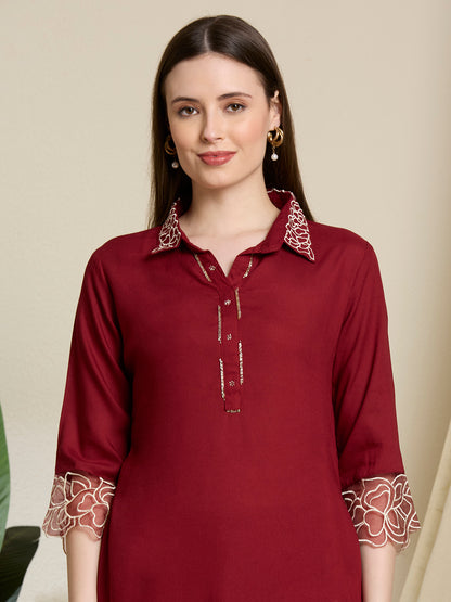 Solid Abstract Floral Threadwork Embroidered Straight Kurta with Pant - Maroon