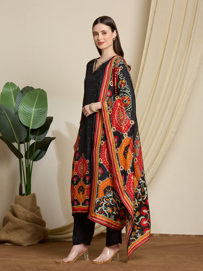 Solid Ethnic Printed Embroidered Straight Kurta with Pant & Dupatta - Black