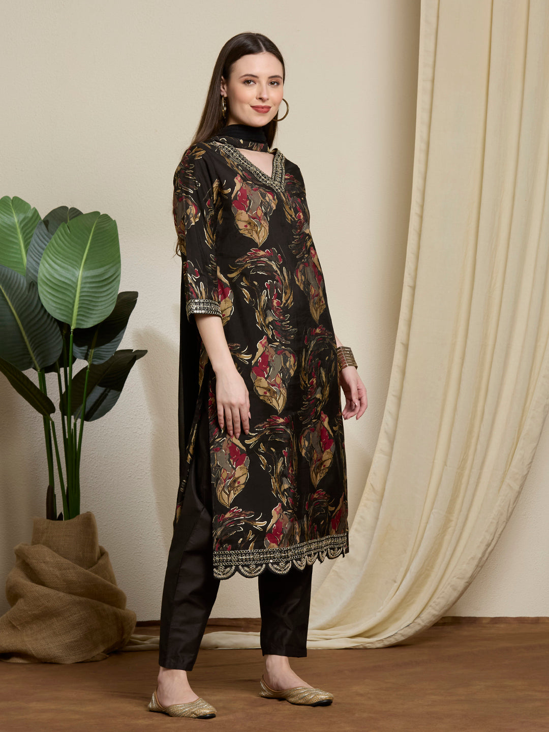 Floral Foil Printed Straight Kurta with Pant & Dupatta - Black