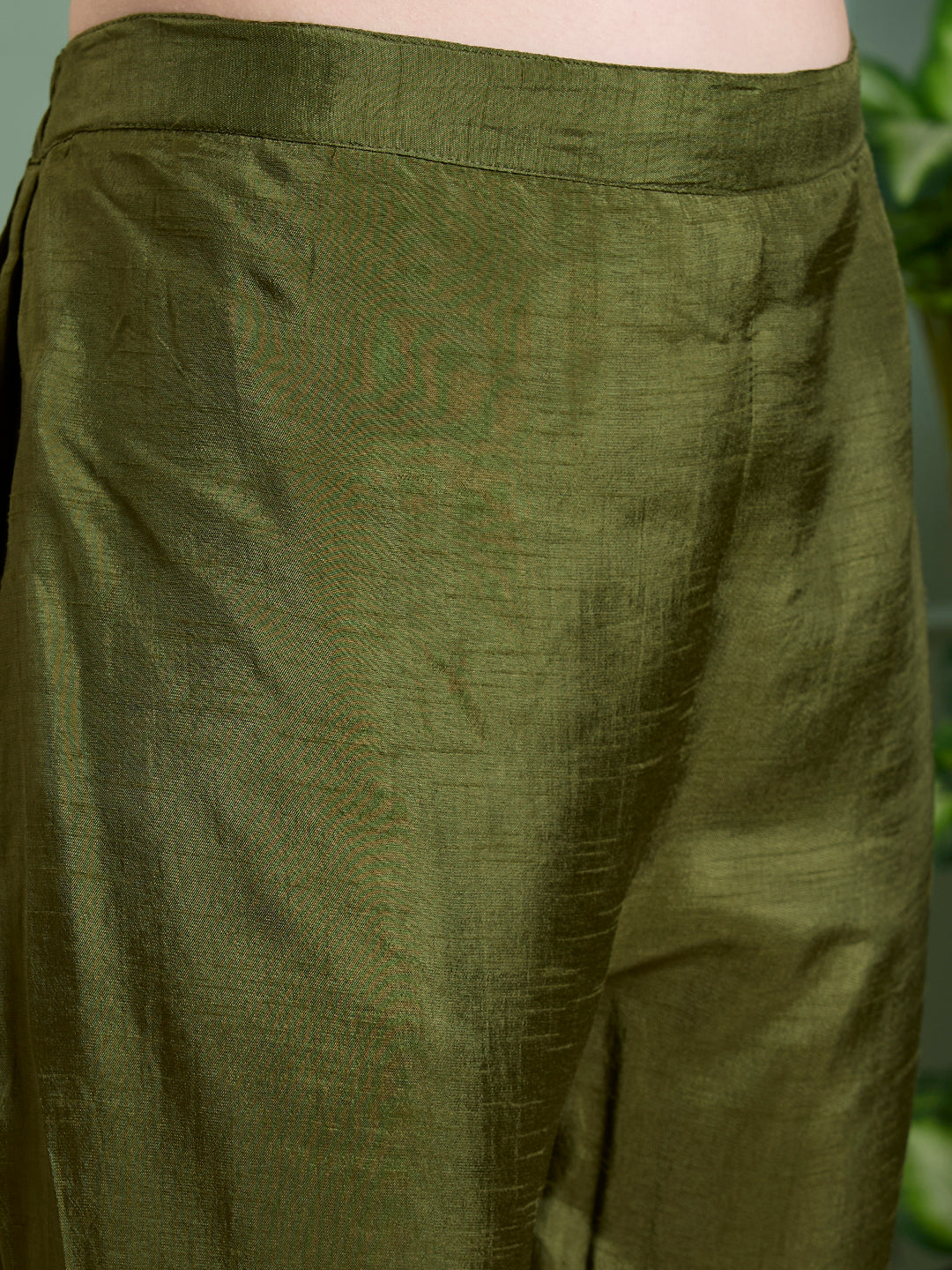 Festive & Ethnic Embroidered Straight Kurta with Pant & Dupatta - Green