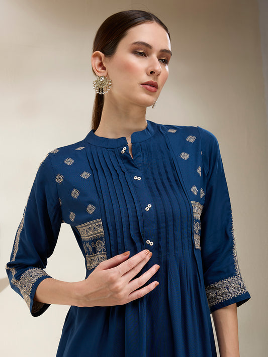 Solid Floral Threadwork Embroidered A-Line Kurta with Pant - Teal Blue
