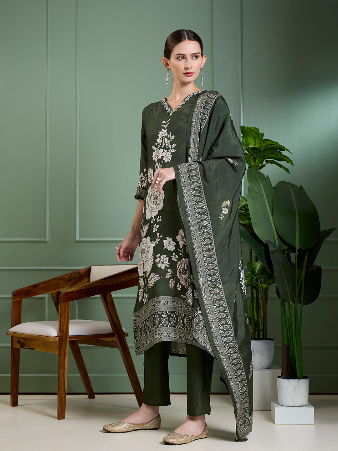 Floral Printed & Embroidered Straight Kurta with Pant & Dupatta - Green