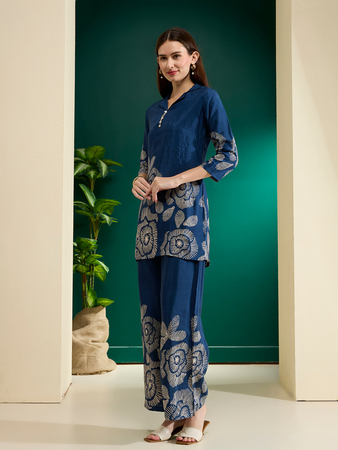 Abstract Floral Printed Straight Fit Co-ord Set - Blue