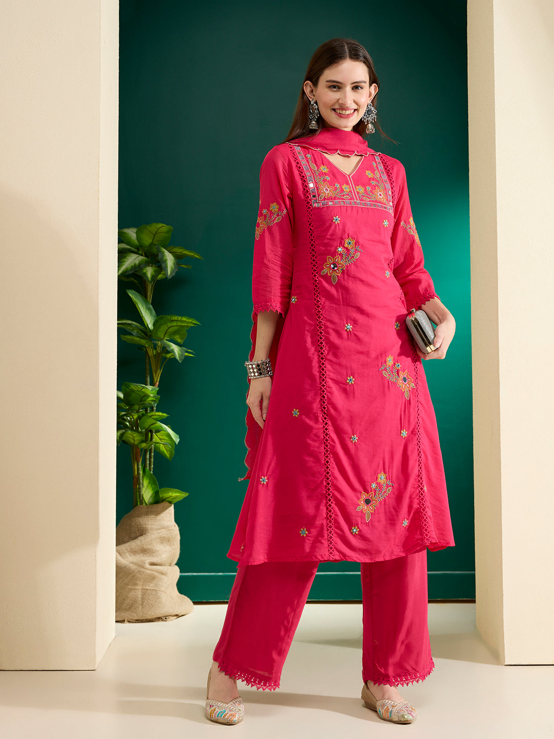 Solid Floral Threadwork Embroidered Straight Kurta with Palazzo & Dupatta - Pink