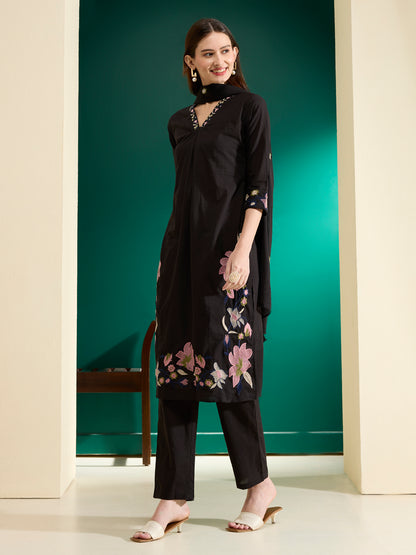 Solid Floral Embroidered Straight Kurta with Pant & Dupatta - Black