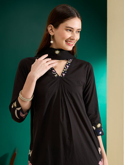 Solid Floral Embroidered Straight Kurta with Pant & Dupatta - Black