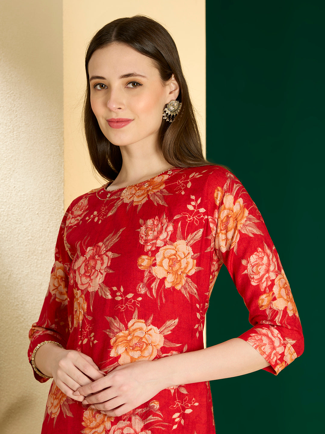 Ethnic & Floral Printed Straight Fit Kurta - Red