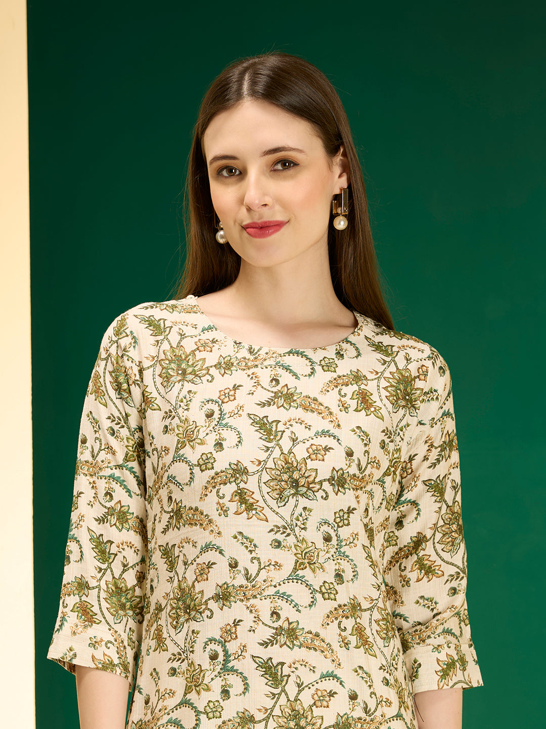 Ethnic & Floral Printed Straight Fit Kurta - Cream
