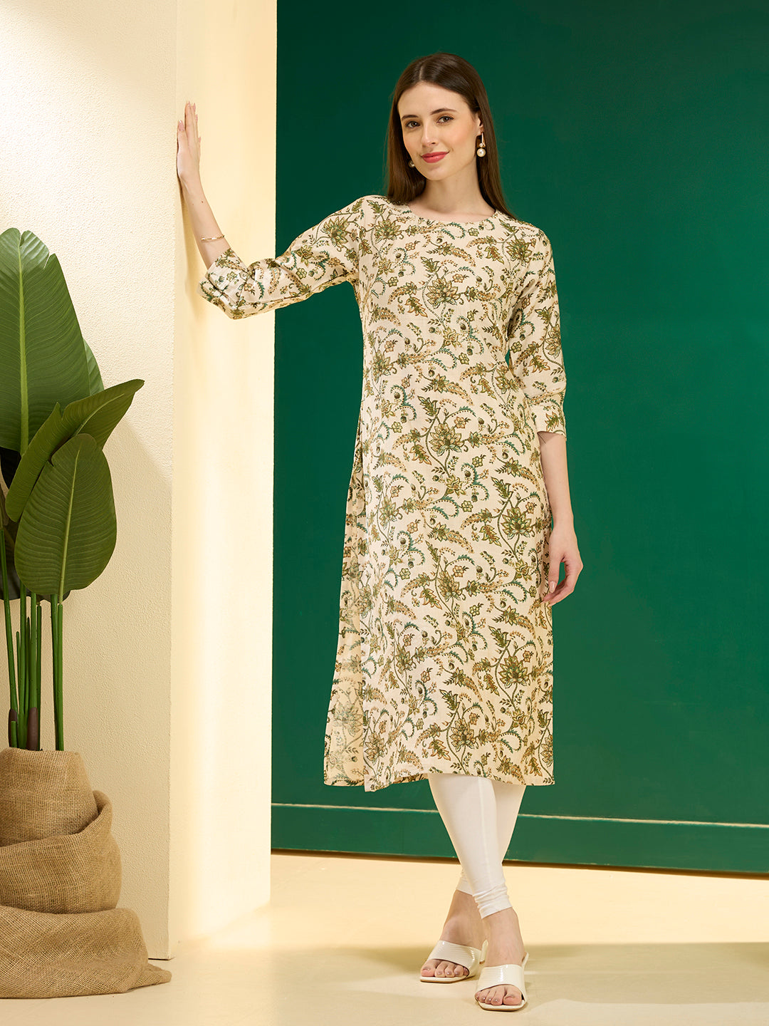 Ethnic & Floral Printed Straight Fit Kurta - Cream