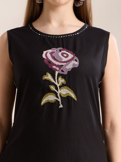 Solid Floral Embroidered Straight Fit Co-ord Set - Black