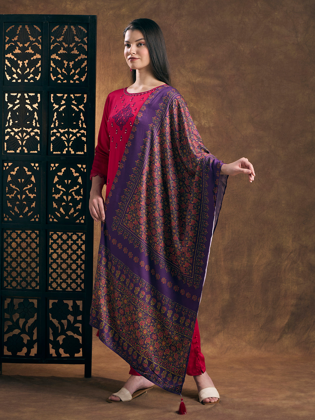 Solid Ethnic Embroidered Straight Kurta with Pant and Dupatta - Pink
