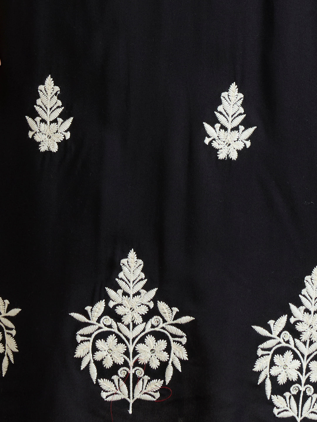 Solid Floral Chikankari Embroidered Straight Fit Kurta - Black