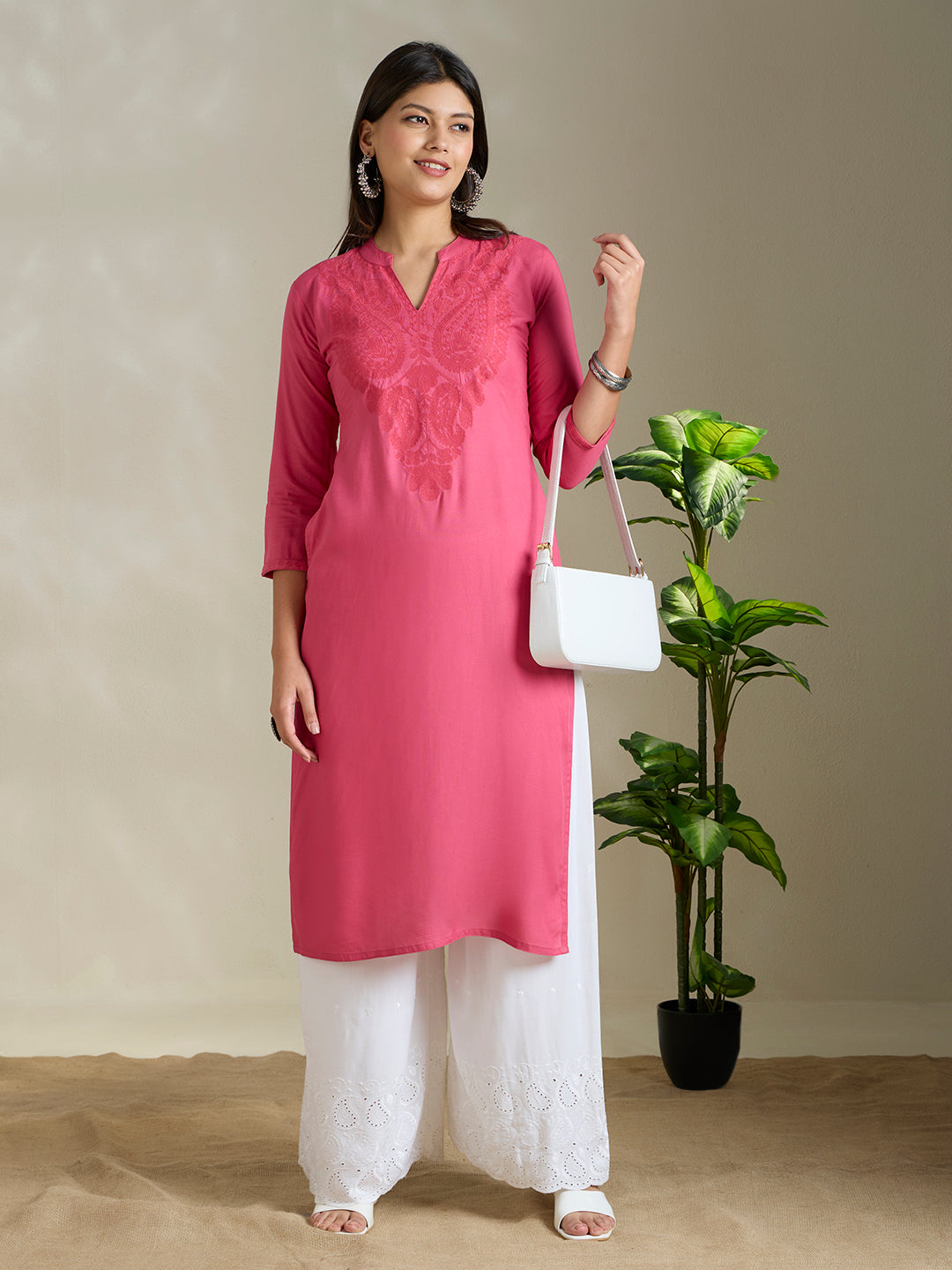 Solid Ethnic Paisley Embroidered Straight Fit Kurta - Pink
