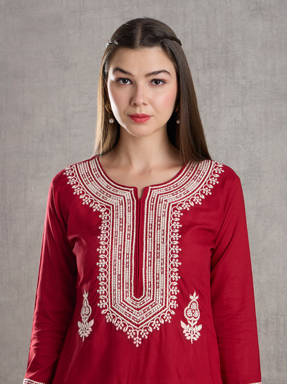 Solid Floral Chikankari Embroidered Straight Fit Kurta - Red